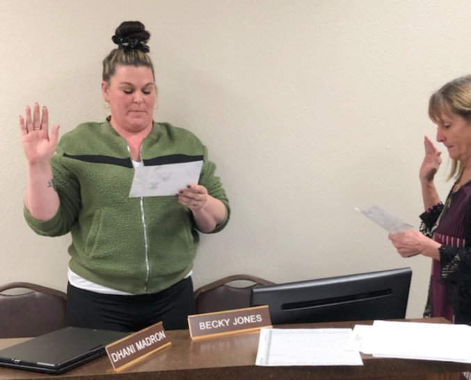 City of Tarkio Board of Aldermen swears in new city clerk; hears