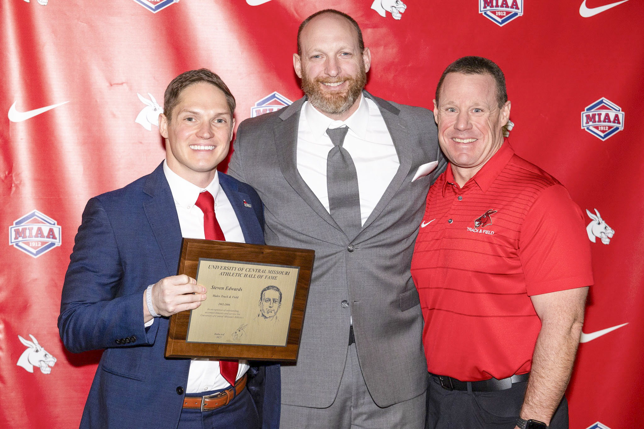 Edwards inducted into UCM Athletic Hall of Fame - Farmer Publishing