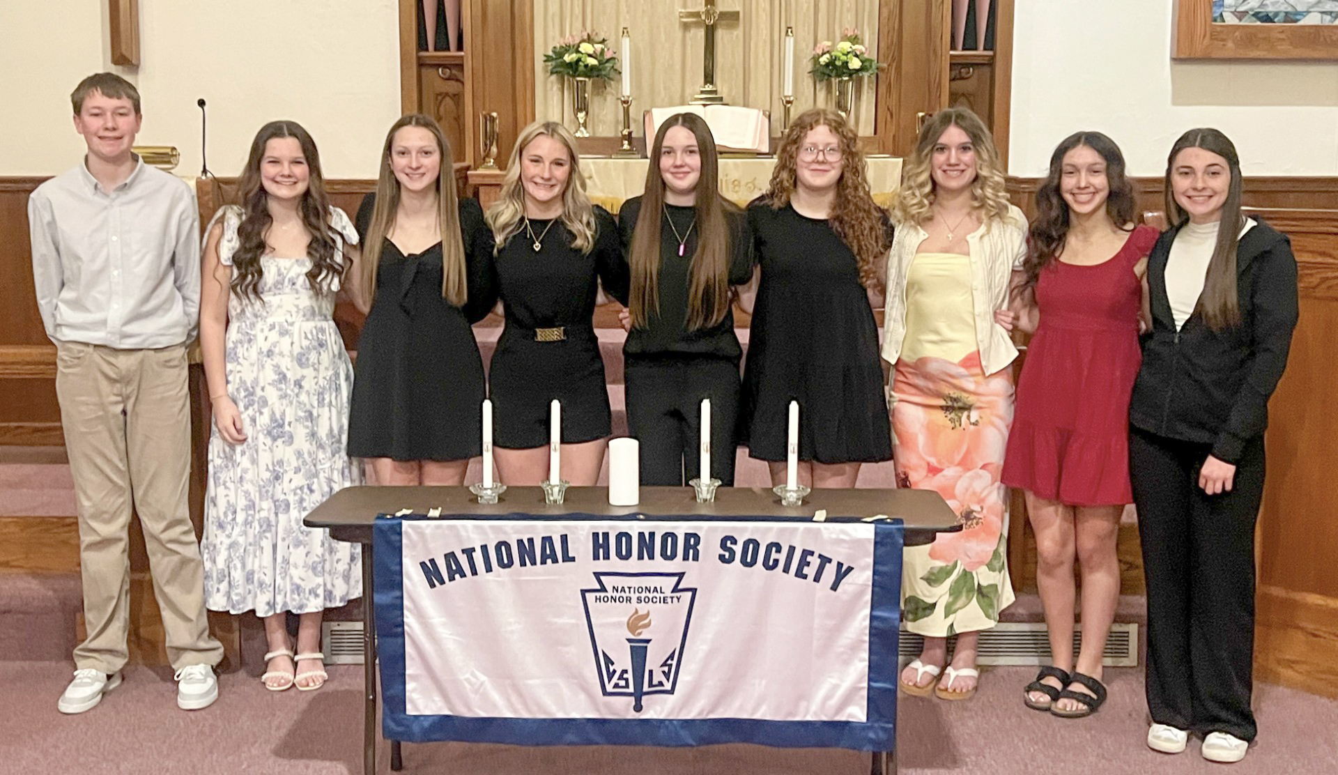 THS inducts nine new members into the National Honor Society